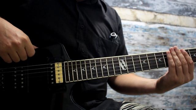 Искусство Кирка Хаммета! Быстрое Соло Sanitarium! Live версия. Разбор смотреть онлайн