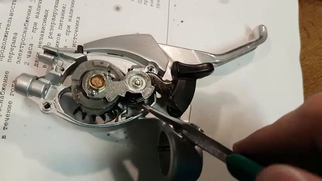 Разборка манетки Shimano ST-EF29-7 (EZ-Fire, правая) смотреть онлайн