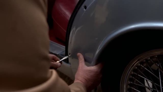 Junk & Disorderly - The Daimler 2.5 V8/V8-250