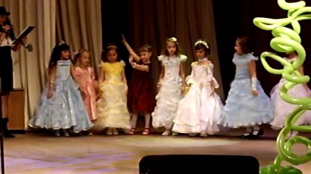 дефиле девочки 5 - 7 лет смотреть онлайн