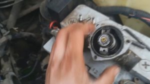 Тепло в ПРИОРУ за 250рублей!Как поменять элемент термостата без потери АНТИФРИЗА!?