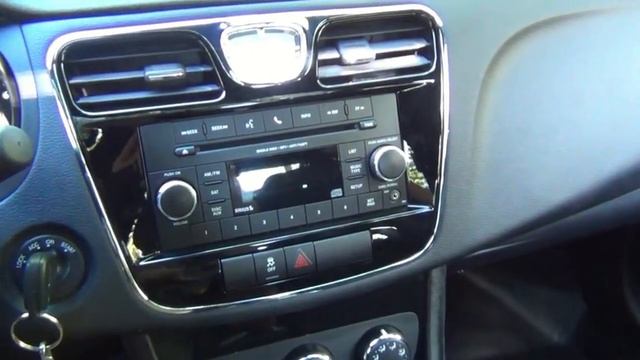 Car Review : 2013 Chrysler 200 (2.4l) (S Package) смотреть онлайн