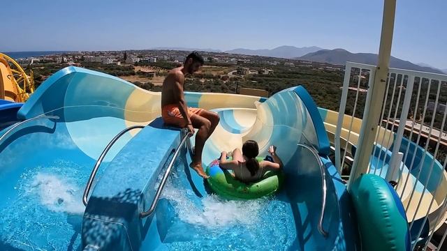 Boomerang Water Slide at Stella Waterland смотреть онлайн