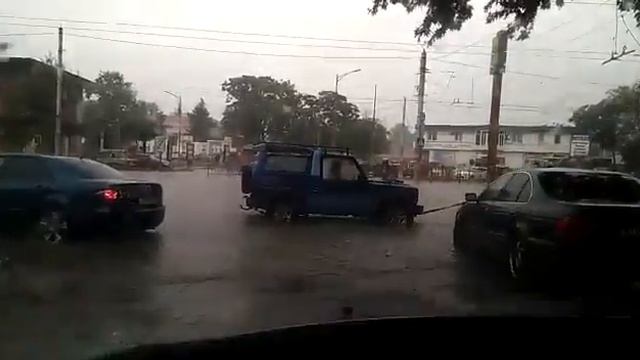 Ливень в Симферополе