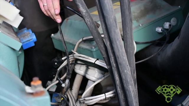 Ремонт чиллера #Climaveneta FOCS/B 2642. Демонтаж винтового компрессора #BITZER CSH8581-125Y смотреть онлайн