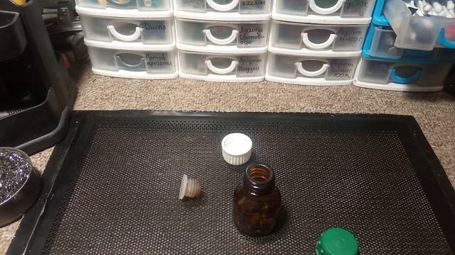 Хороший клей для пластмассы на основе дихлорэтана. смотреть онлайн