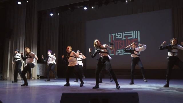 Miroh Stray kids - cover by Kitsune смотреть онлайн
