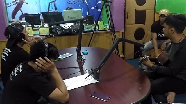 NOY - Live Accoustic @RRI pro 2 palembang смотреть онлайн