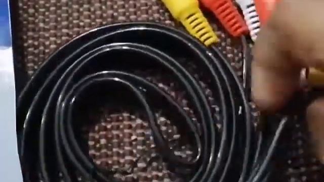 3RCA Male plug to RCA stereo audio video cable. смотреть онлайн