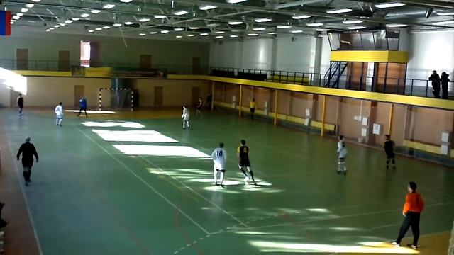 ЗВЕЗДА Хворостянка - ПГУТИ Самара 1 тайм 1 часть.mp4 смотреть онлайн