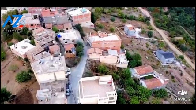 IGHIL EL MAL-- Vue du ciel-- HD смотреть онлайн