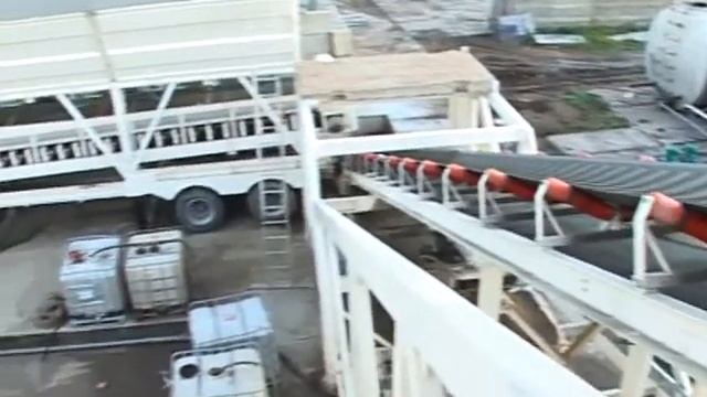 Мобильный бетонный завод MEKAMIX 100 BM смотреть онлайн