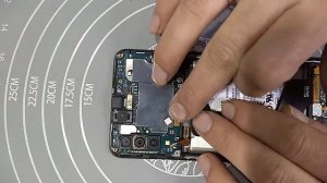 Перестал заряжается Samsung a705 a70 sm-a705f. #tutpinkod #samsung #ремонттелефонов #irepair #xr