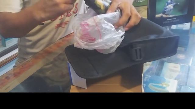 Bushnell Binoculars 10XZoom 90X70 Unboxing price in pakistan..number 03402844453 смотреть онлайн