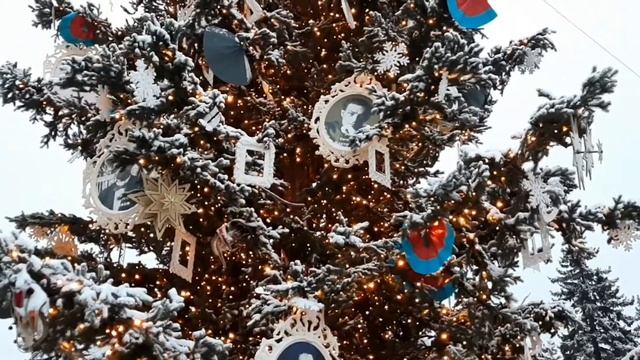 Прогулка по Северному Речному вокзалу с Аней (канал Самозанятая мама). Новогодние украшения смотреть онлайн