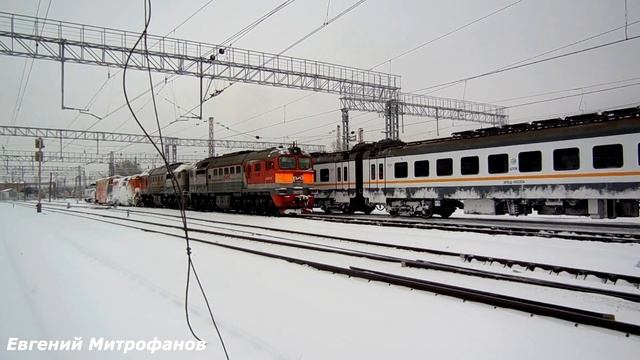 Очистка ж/д путей от снега. Тепловоз 2М62У-0012 (ТЧЭ-2) в сцепе с СДПМ № 3138 + ПОМ-1М.