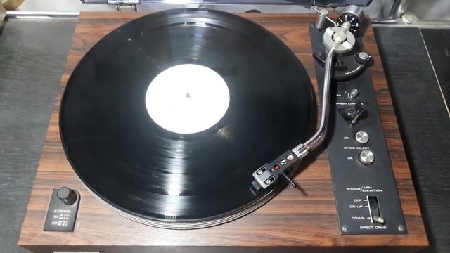 Pioneer PL 1100
