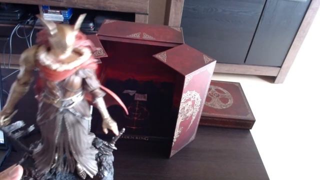 Unpacking die Elden Ring Premium Collectors Edition смотреть онлайн