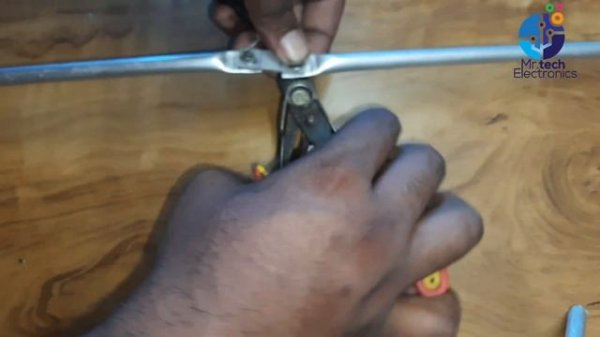 How to make FM Antenna | DIY External FM antenna making | Homemade FM antenna | Mr tech Electronics