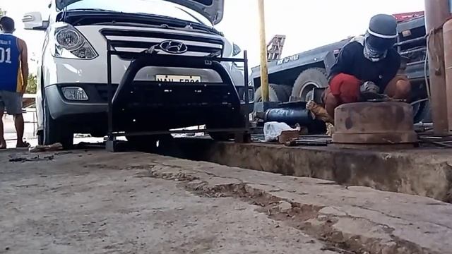Starex Van | Installing Hammer Guard Bumper смотреть онлайн