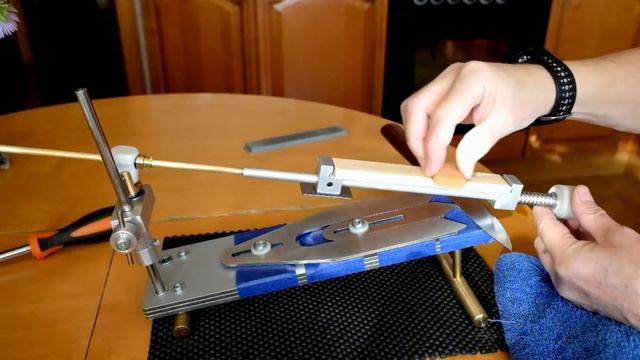 Камень Бриз и сталь 75Х14МФ смотреть онлайн