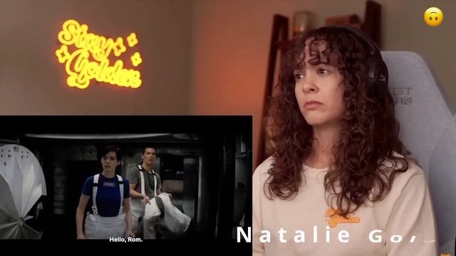 Fans react to YEARS OF MESSAGES scene from Interstellar | Interstellar Movie Reaction смотреть онлайн