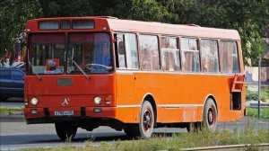 ЛАЗ 4202 За что его называли "ХБИ" и Русское чудо"?История создания, модификации.