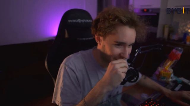 КОРЕШ ЗНАКОМИТСЯ С ДЕВУШКАМИ | ОПАЗДАЛ НА СТРИМ СТАСА |РАЗГОВОРНЫЙ СТРИМ смотреть онлайн