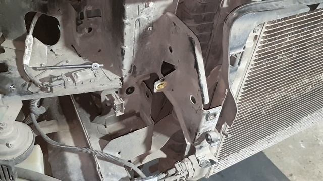 Как снять переднюю панель и нижнюю защиту вольво хс90 смотреть онлайн