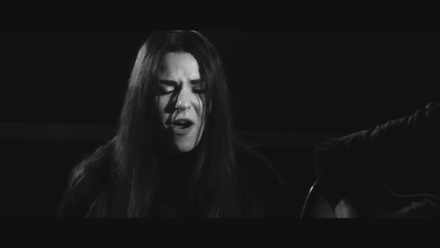 Gabriella Metz - Grey (Acoustic Version) смотреть онлайн