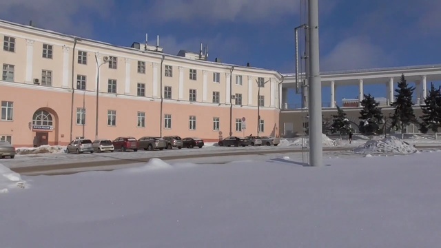 Привокзальная площадь, орловский вокзал в городе Орле, город Орёл смотреть онлайн