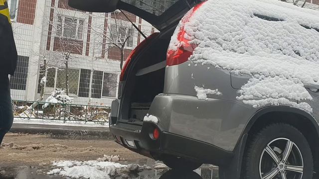 Работа амортизаторов багажника OPTIMAL на Nissan X-Trail T31. Усилие 660н, арт. AG-17346 смотреть онлайн