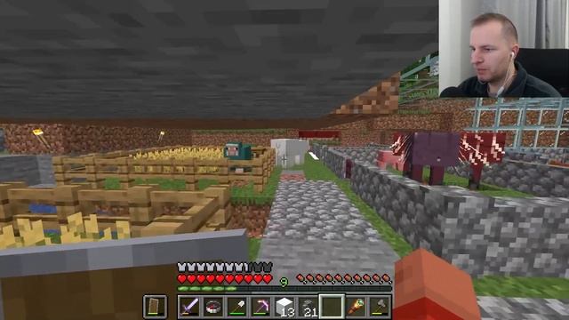 ОБУСТРОИЛ ЗАГОНЧИК ДЛЯ БЕЛОГО МЕДВЕДЯ В МАЙНКРАФТ | MINECRAFT #91 смотреть онлайн