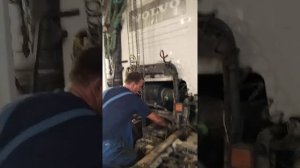 Установка КПП за 12 минут  VOLVO FH.