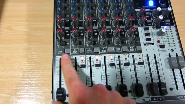 MESA DE MEZCLAS - Cómo realizar GRUPOS DE AUDIO con las SALIDAS ALT 3-4 de las mesas Behringer Xeny смотреть онлайн