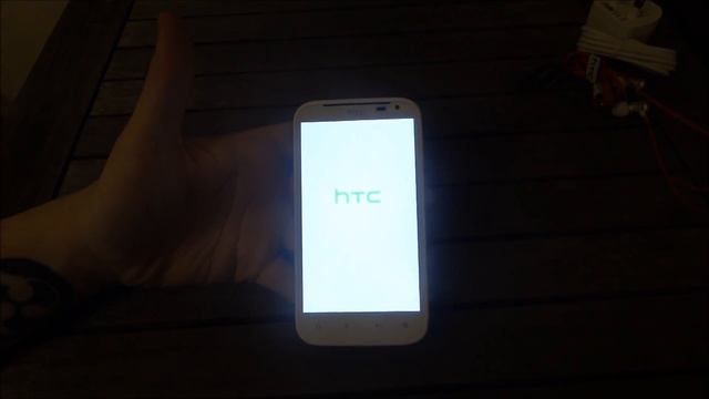 HTC Sensation XL - Unboxing and Review смотреть онлайн