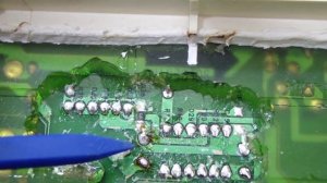 Стиральная машина Samsung, показывает DOOR при исправной блокировке.