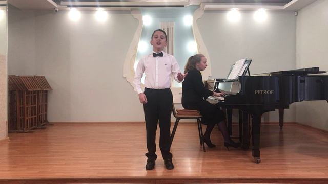 "Нет теплее рук" слова и музыка Т. Муриной исполняет Артур Амбарцумян смотреть онлайн