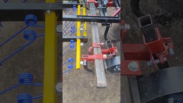 Изготовили культиватор и штригельную борону для прополки чеснока. смотреть онлайн