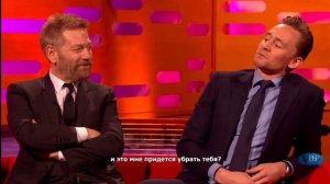 Том Хиддлстон пародирует Роберта Де Ниро и Аль Пачино