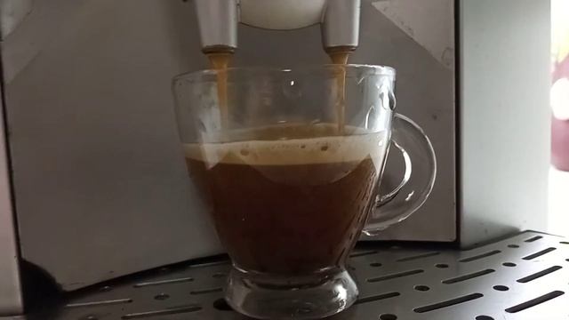 Jura IMPRESSA E65 смотреть онлайн