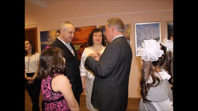 Загадать желание дедушке Морозу под Новый год - "Хотим Нобелевскую премию по литературе!" смотреть онлайн