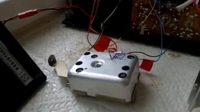 Полезное видео №2 по Риге 104. Коммутируем блок УКВ ... быстро получаем ФМ. смотреть онлайн
