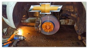 Шевроле Авео Т300. Замена передних тормозных колодок и дисков.