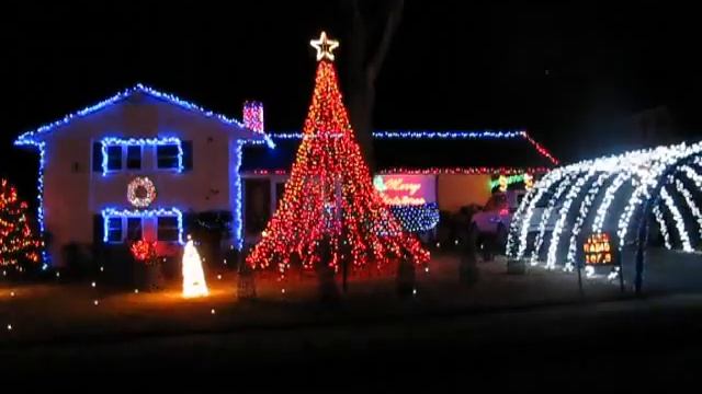 #35 Fremont Christmas 2010 - Beethoven on Steriods - partial смотреть онлайн