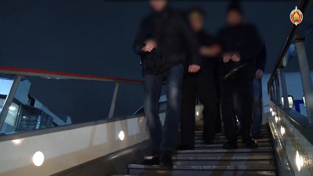 Обвиняемого в мошенничестве белоруса экстрадировали из России смотреть онлайн