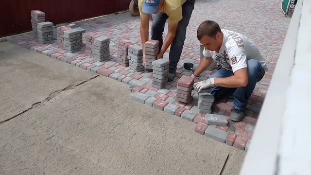 Укладка тротуарной плитки старый город 2 цвета смотреть онлайн