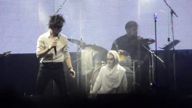 Unravel из аниме-сериала «Tokyo Ghoul». Александр Казьмин. бессовестный Эпический Концерт смотреть онлайн