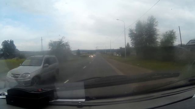 ЕКАТЕРЕНБУРГ-ПЕТРОВСК ЗАБАЙКАЛЬСКИЙ #4 1200 км на разваливавшейся коробке смотреть онлайн