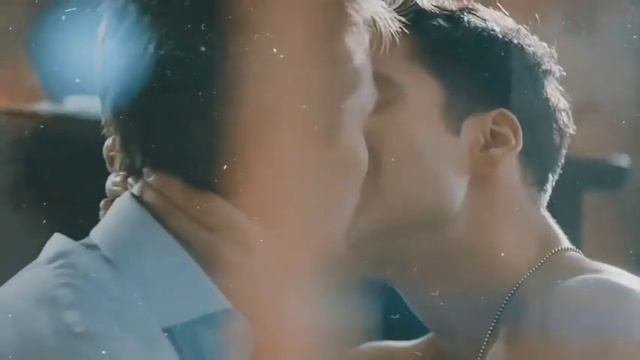 Chris Evans & Sebastian Stan ` Поцелуи на шее